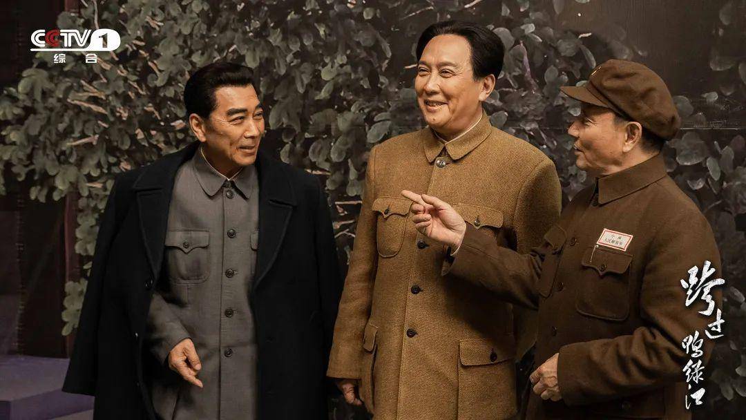 叶剑英演员的日常，友情、热爱与舞台上的英雄梦探索
