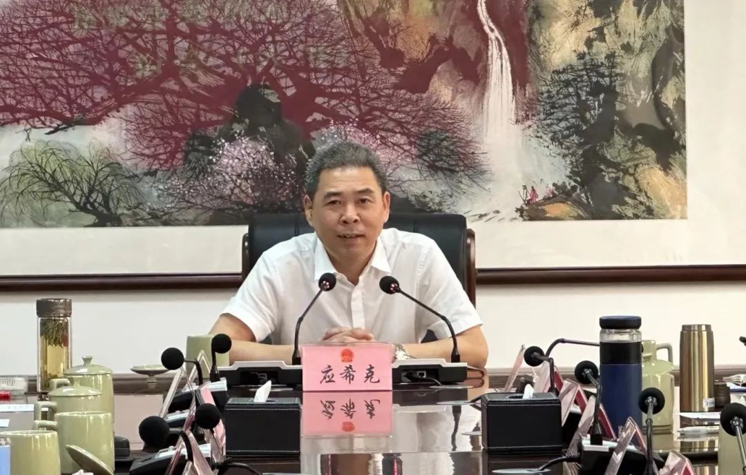 瑞安市贾建华的职务变革，领导者铸就辉煌篇章的历程