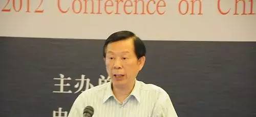 重钢董荣华最新动态，小巷中的隐藏美食宝藏揭秘